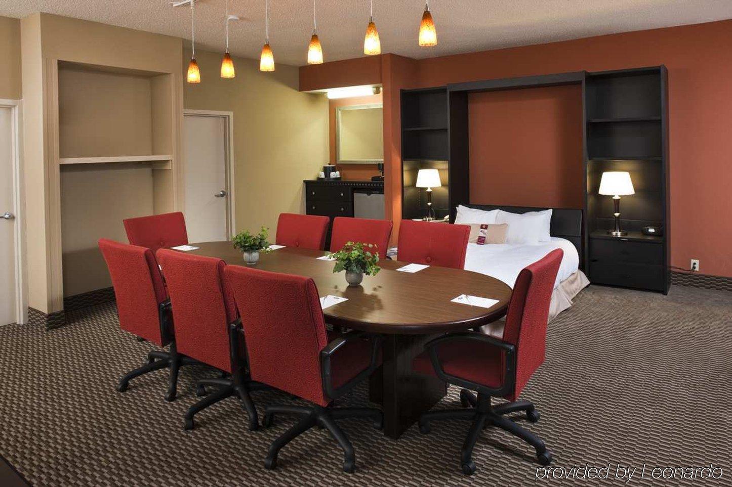 Hampton Inn Asheville - Biltmore Area ビジネス 写真