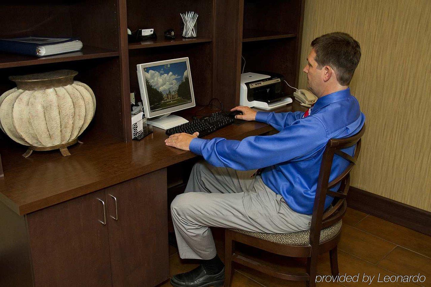 Hampton Inn Asheville - Biltmore Area 設備 写真