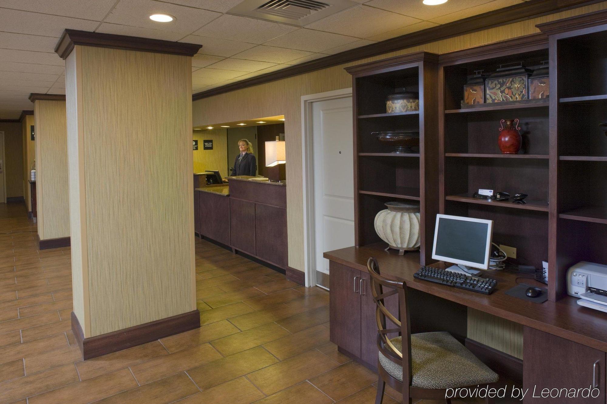 Hampton Inn Asheville - Biltmore Area エクステリア 写真