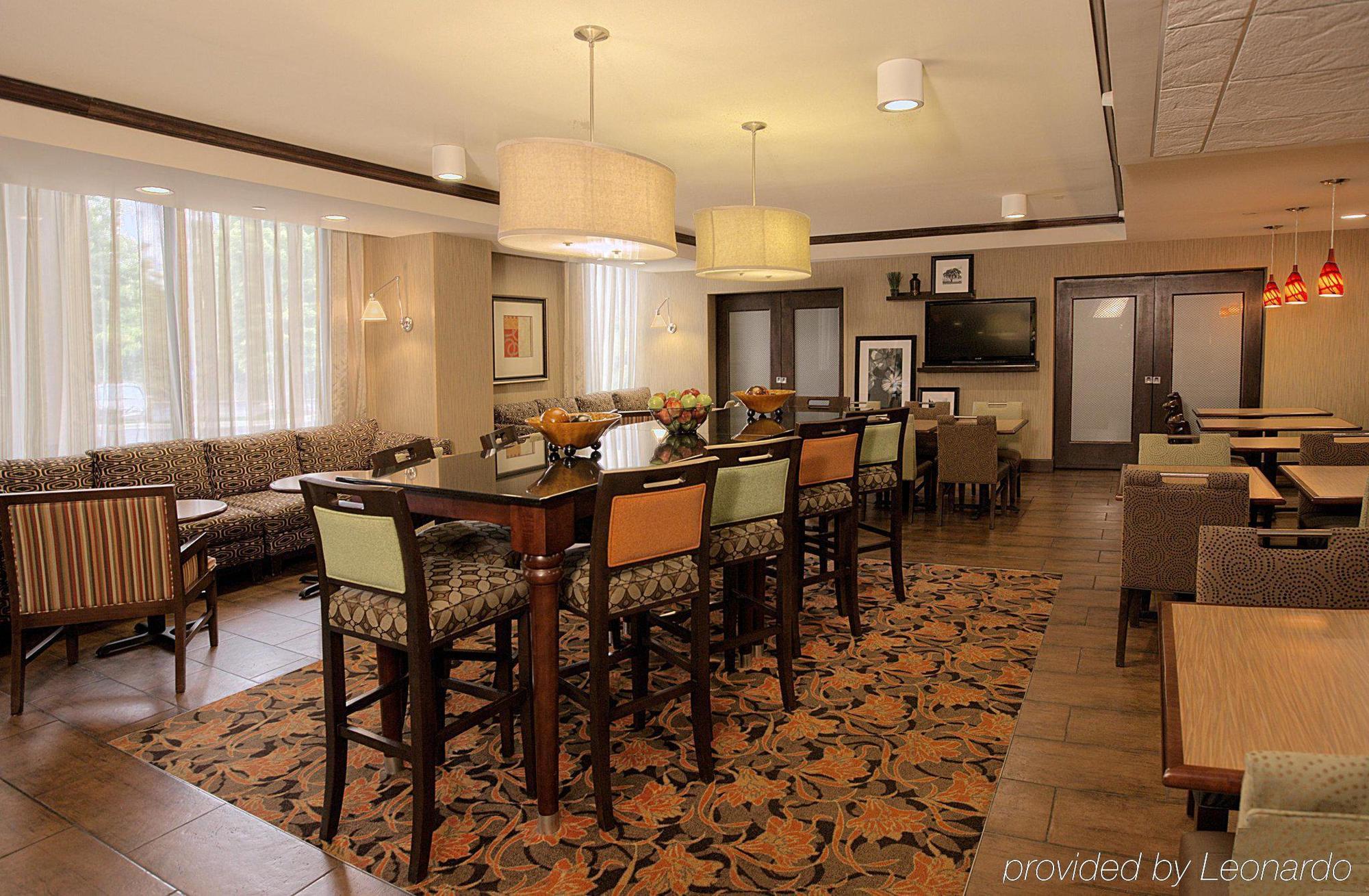 Hampton Inn Asheville - Biltmore Area レストラン 写真