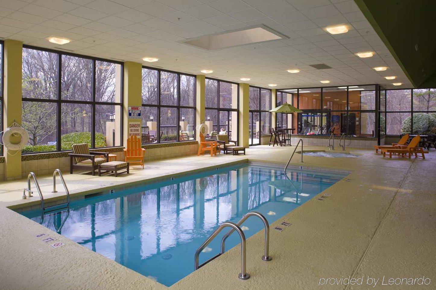 Hampton Inn Asheville - Biltmore Area エクステリア 写真